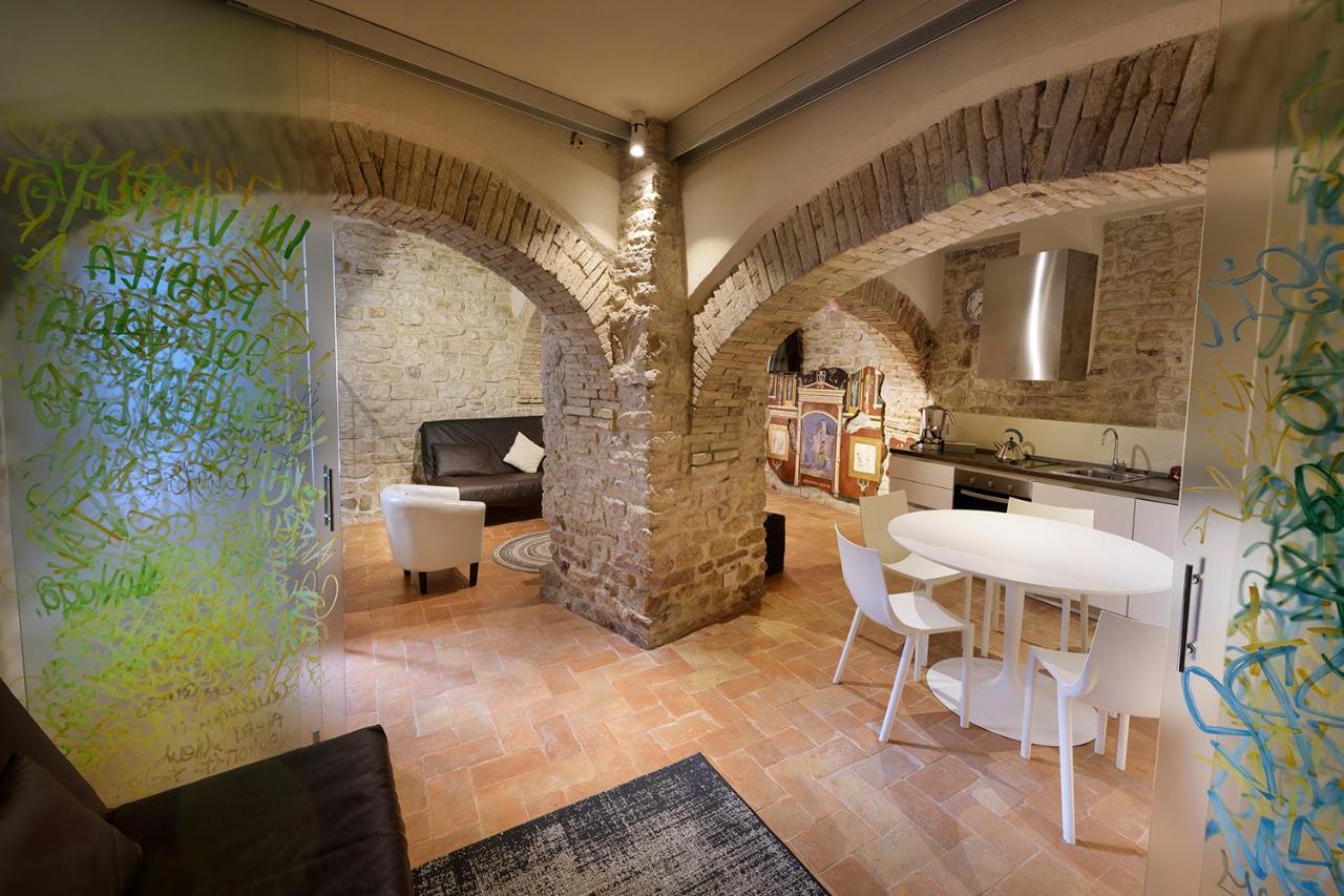 Perfetta Letizia Casa Vacanza Assisi Luaran gambar