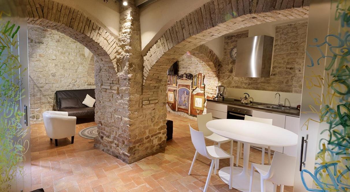 Perfetta Letizia Casa Vacanza Assisi Luaran gambar