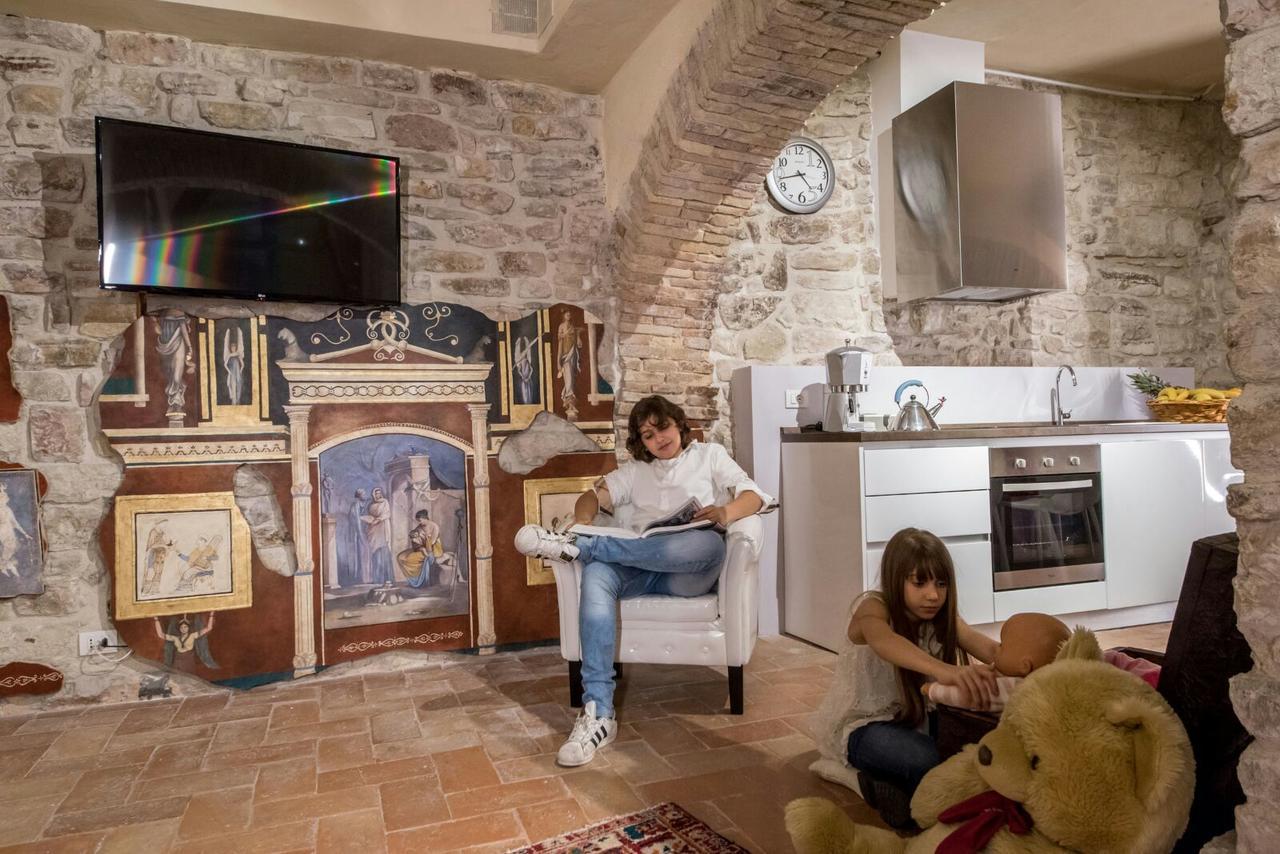 Perfetta Letizia Casa Vacanza Assisi Luaran gambar